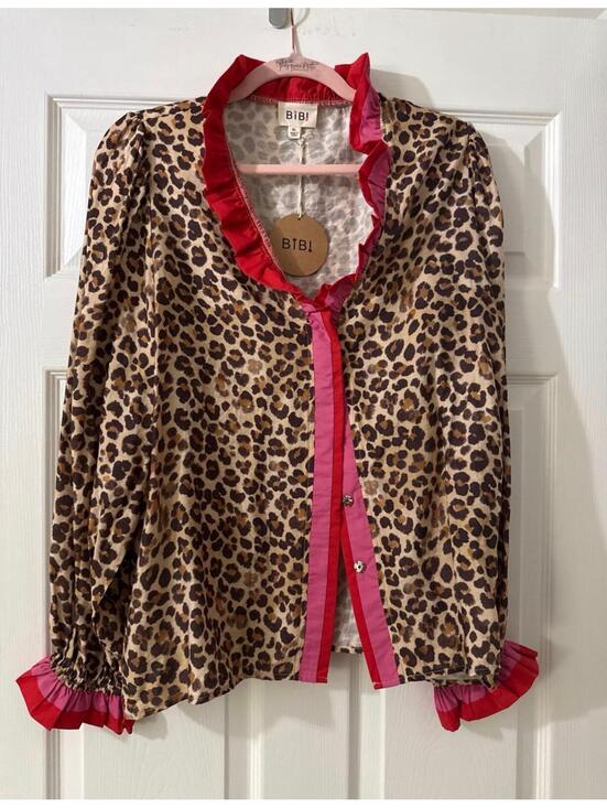 Bibi Tops - Bibi Leopard Print Boutique Top with Pink/Red Trim XL NWT